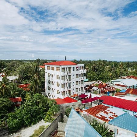 Rekidhiye Inn Addu City Exterior foto